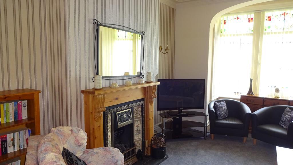 Bed and Breakfast Kings Court Families & Couples Blackpool Exterior foto