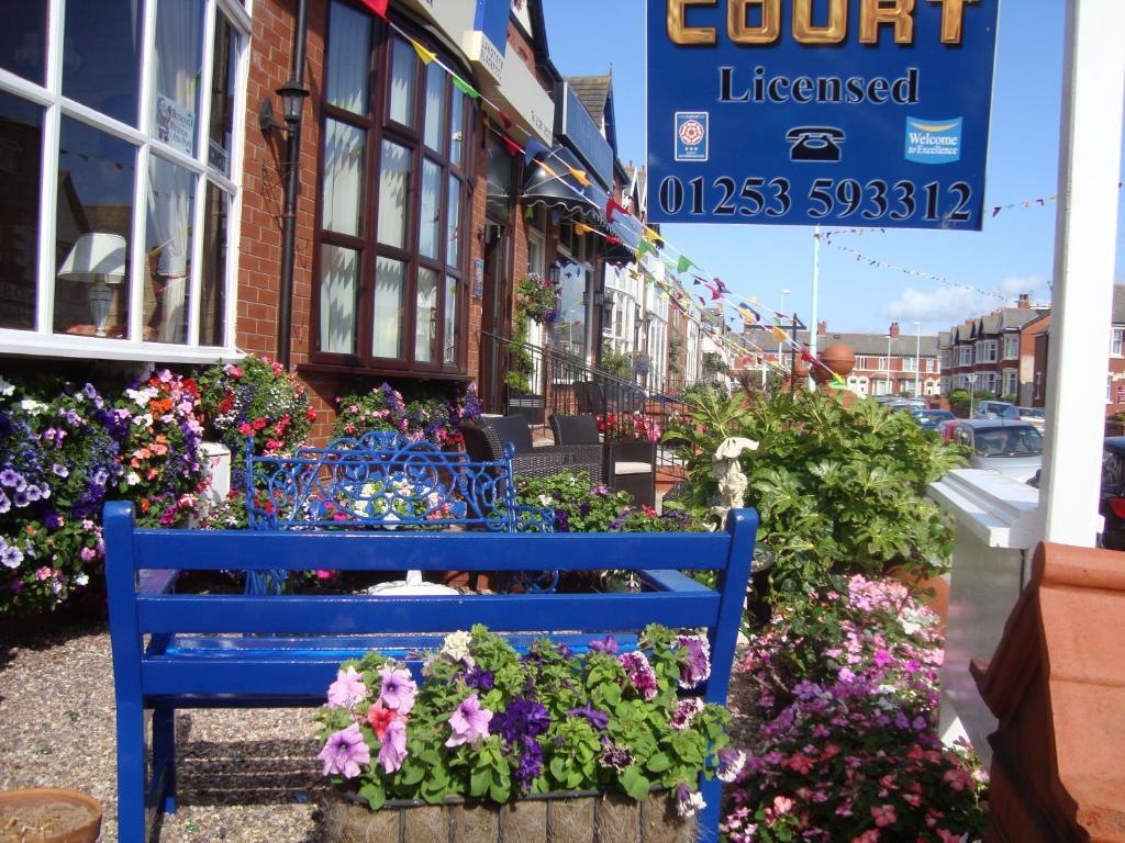 Bed and Breakfast Kings Court Families & Couples Blackpool Exterior foto